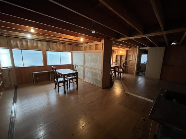 大阪市北区天神橋１丁目の店舗一部の内装