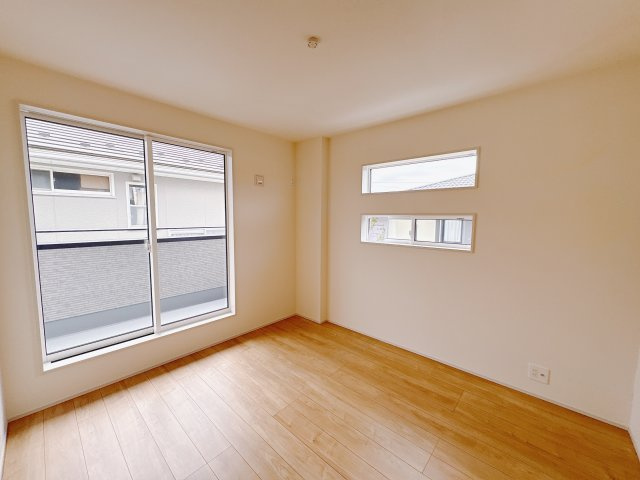 【ブルーミングガーデン】　宇都宮市五代3丁目　限定1邸の展望|広々とした眺望が広がるバルコニーは、家族のくつろぎ空間にもぴったり。
四季の移ろいを感じながら、穏やかな暮らしが叶います。
※2025年12月撮影