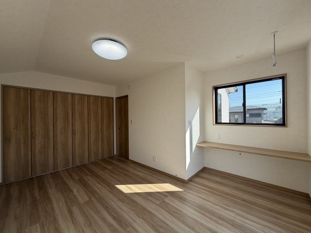 【寝室】