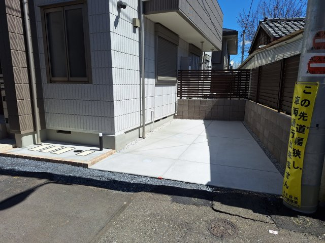 アールスクエアの駐車場