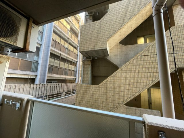 マルセビルのその他共用部分|同マンション他部屋。反転タイプ