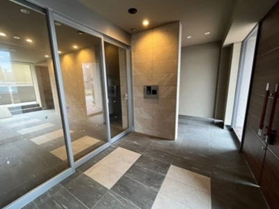 【ロビー】 | ヴェッセル持田