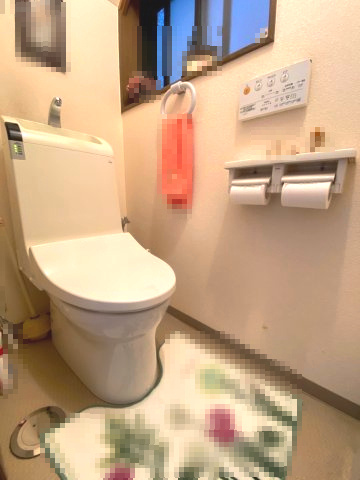 【価格改定】向日市寺戸町山縄手のトイレ|温水便座付きトイレ