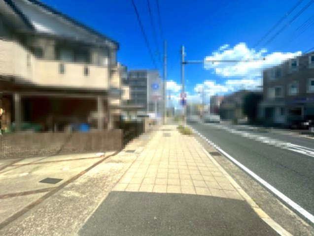 【価格改定】向日市上植野町伴田の前面道路含む現地写真|幅員約15ｍ！
