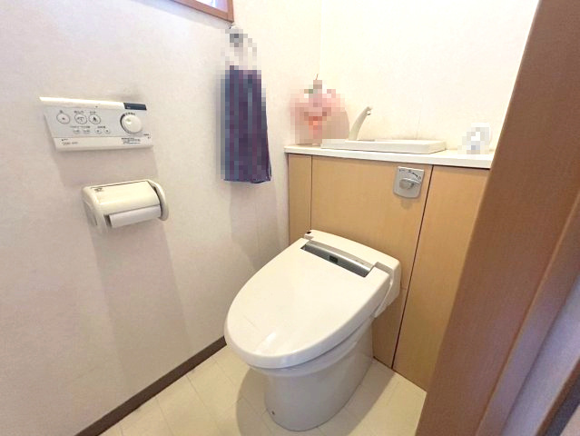 【価格改定】向日市上植野町伴田のトイレ|温水洗浄便座付トイレ