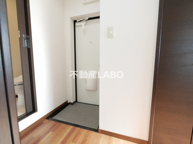 オ－ナ－ズマンション南巽の玄関