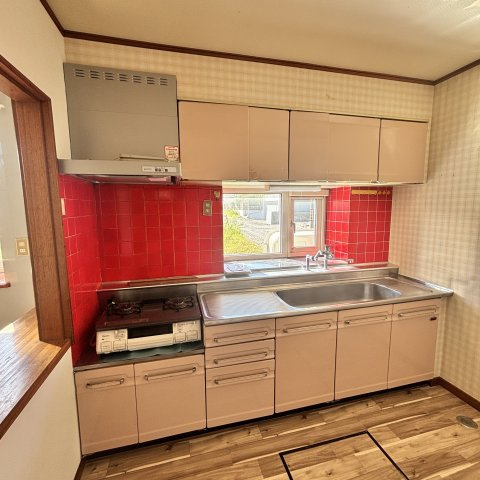 登別市千歳町3丁目25-4戸建のキッチン