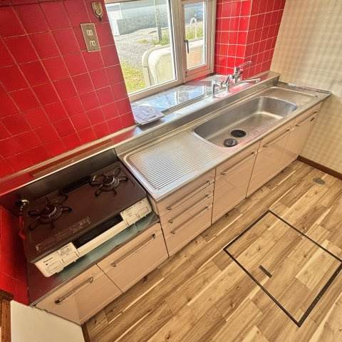 登別市千歳町3丁目25-4戸建のキッチン