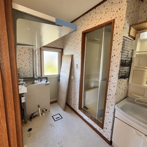 登別市千歳町3丁目25-4戸建の洗面所