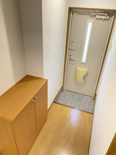 キャピタルレジデンスⅡの玄関