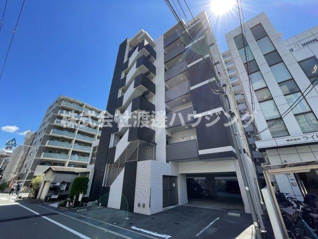 グランシャリオ江坂の外観