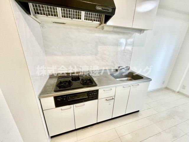 グランシャリオ江坂のキッチン