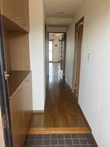 チサンマンション中之島の玄関