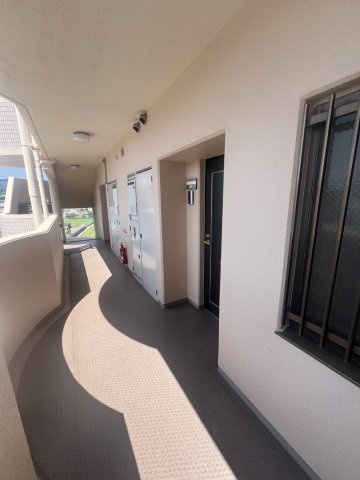 チサンマンション中之島の玄関