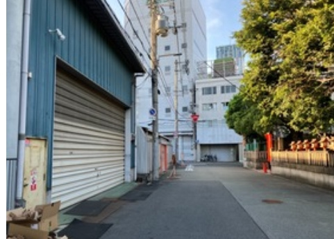 マルト倉庫の外観