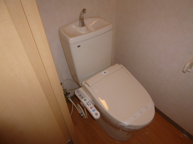 プロニティーＭＡＢＩ　Ⅱのトイレ|シャワー付きトイレ