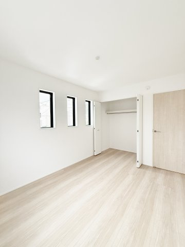 中央区鴨江の洋室|ゆとりあるプライベート空間の確保が可能です！
