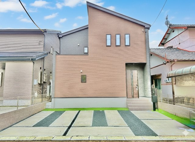 中央区鴨江　1棟　1号棟の外観|シンプル＆スタイリッシュな外観です！