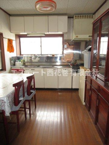 【商談中】花巻市愛宕町　土地建物のキッチン