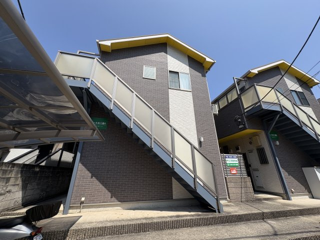 エール本八幡Aの外観