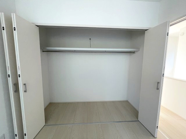 佐伯区五月が丘４丁目　№36071の収納|洋室7.5帖内
クローゼット