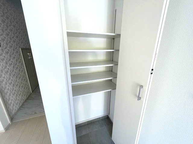 佐伯区五月が丘４丁目　№36071の収納|シューズインクローク