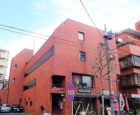 コーポラス華苑の外観