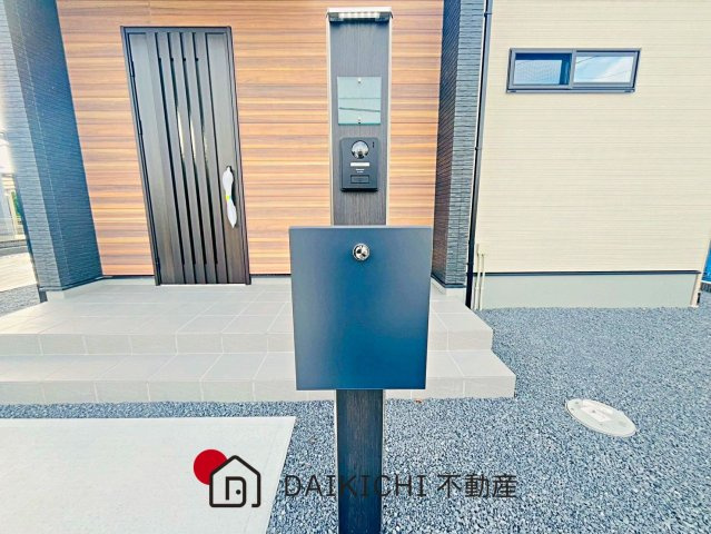 【玄関】 | 加須市多門寺第11期　ワイウッドコート　新築戸建　全3棟　3号棟