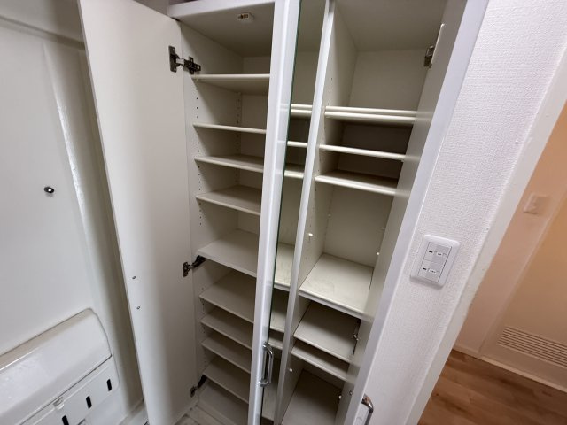 アスモ岡町の収納