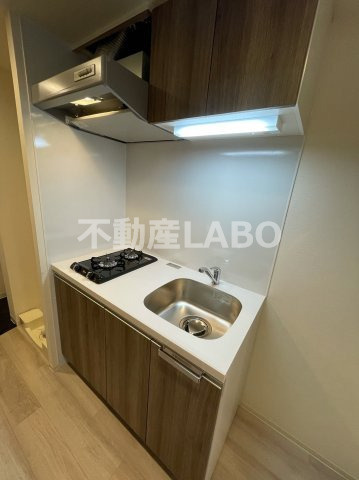 グランカリテ九条南のキッチン|奇数階の色味はパノラマ画像をご参照ください。