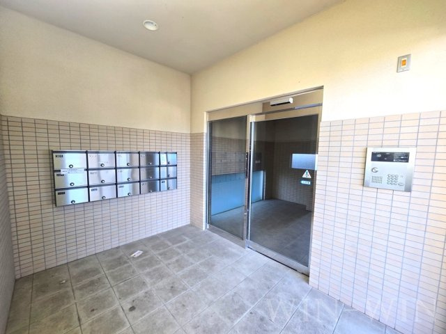 ルネス・リバーサイドKITAJIMAのエントランス