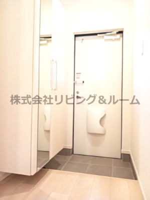 【玄関】 | グレイスプリムローズＢ