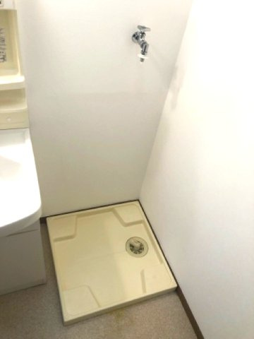 アンプルールブワ　セストのその他|洗濯機置き場