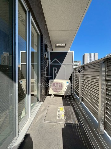 プレサンス北浜パレスのバルコニー