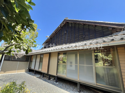 【外観】 | 磐田市三ヶ野　築120年超古民家 | 西面の外観