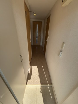 【玄関】 | リブリ・ブルージュ | ※同物件・同タイプの写真です。