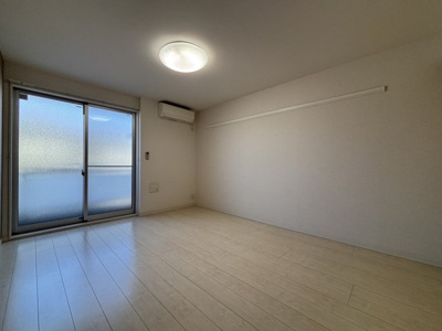 【居間・リビング】 | リブリ・ブルージュ | ※同物件・同タイプの写真です。