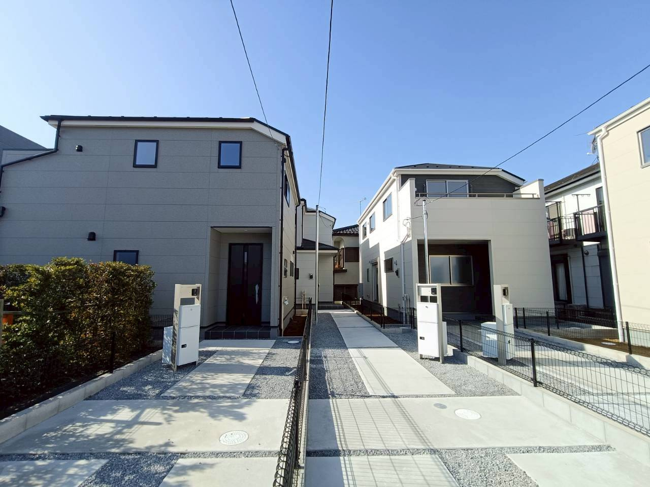 三郷市　彦糸1丁目　新築戸建　全5棟の前面道路含む現地写真|前面道路含む現地写真です