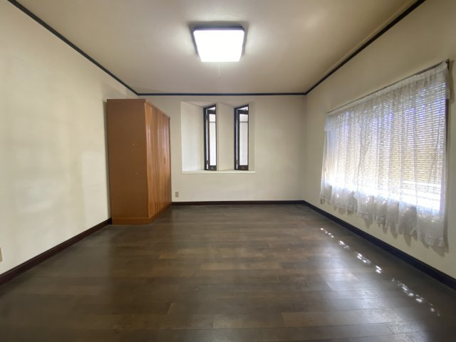 【洋室】 | 北区梶尾町
