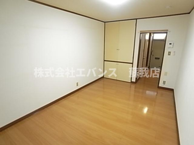 【居間・リビング】 | オートセゾン | おしゃれなリビングです