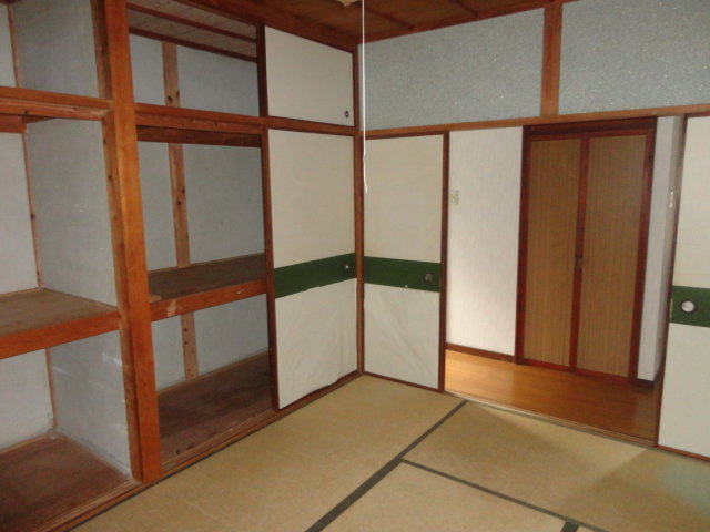 川原邸の内装
