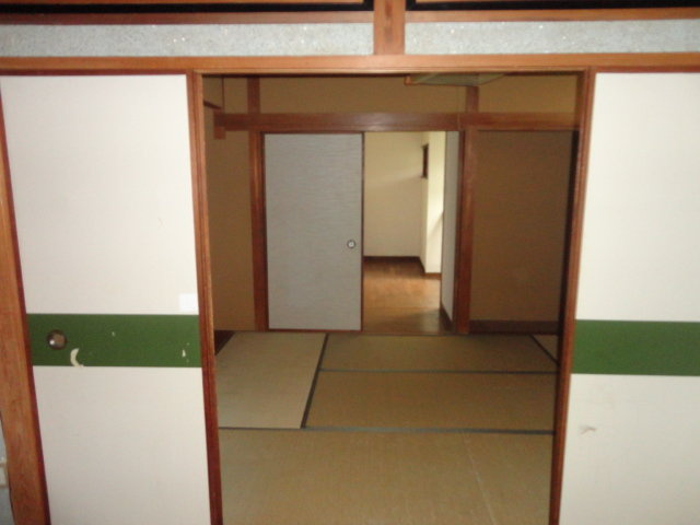 川原邸の内装