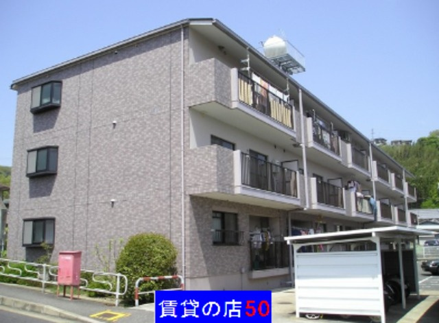 ラフォーレ三郷の外観