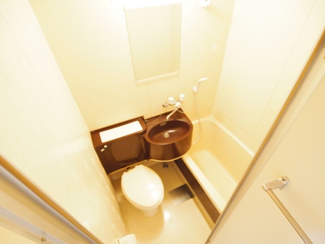 ドミトリー多津美の浴室