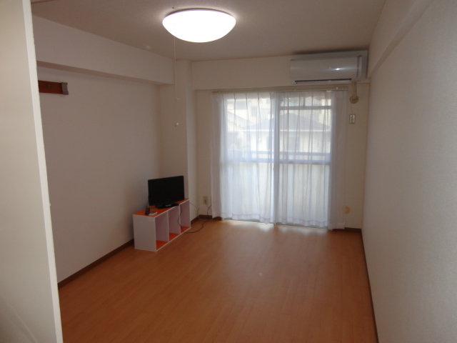 亀井壱号館の内装