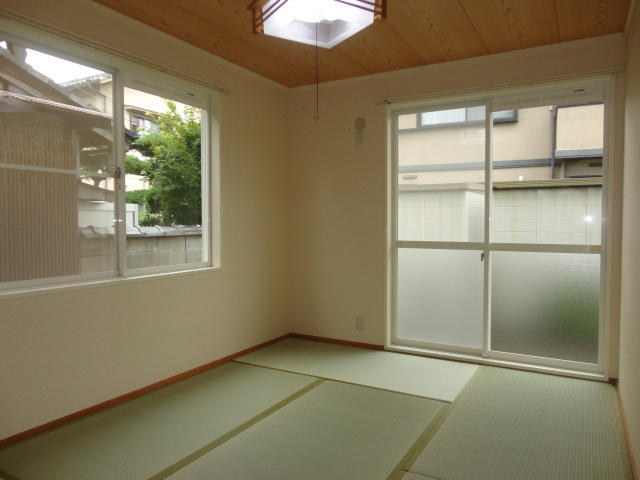 ハイツいかるが法隆寺の居間・リビング