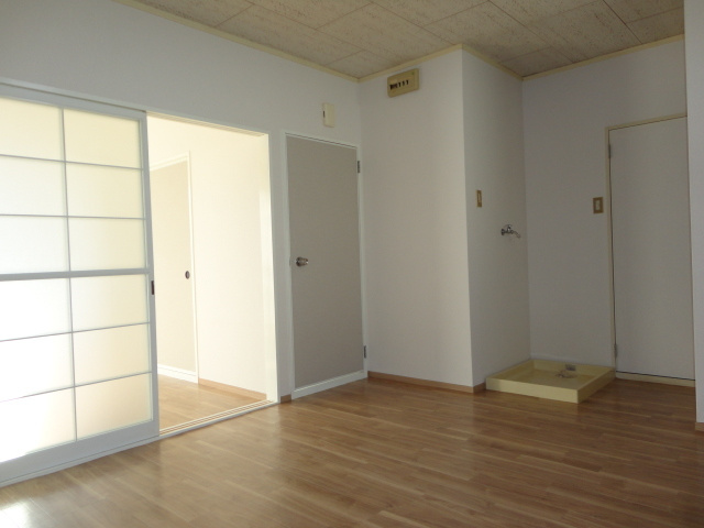 レピュート北野の居間・リビング