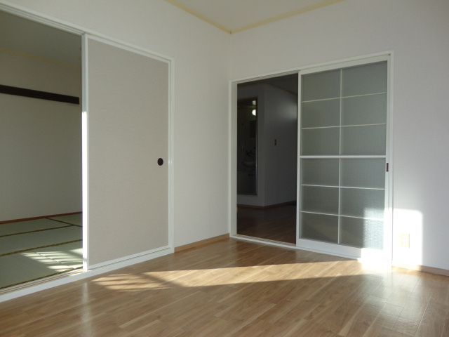 レピュート北野の寝室