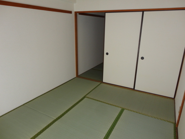 メゾン下田の内装