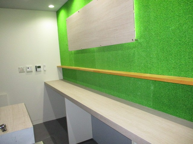 北葛城郡王寺町王寺２丁目の店舗一部の内装